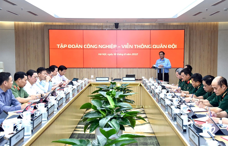 Thủ tướng Chính phủ Phạm Minh Chính kiểm tra và làm việc tại Tập đoàn Công nghiệp - Viễn thông Quân đội (Viettel)